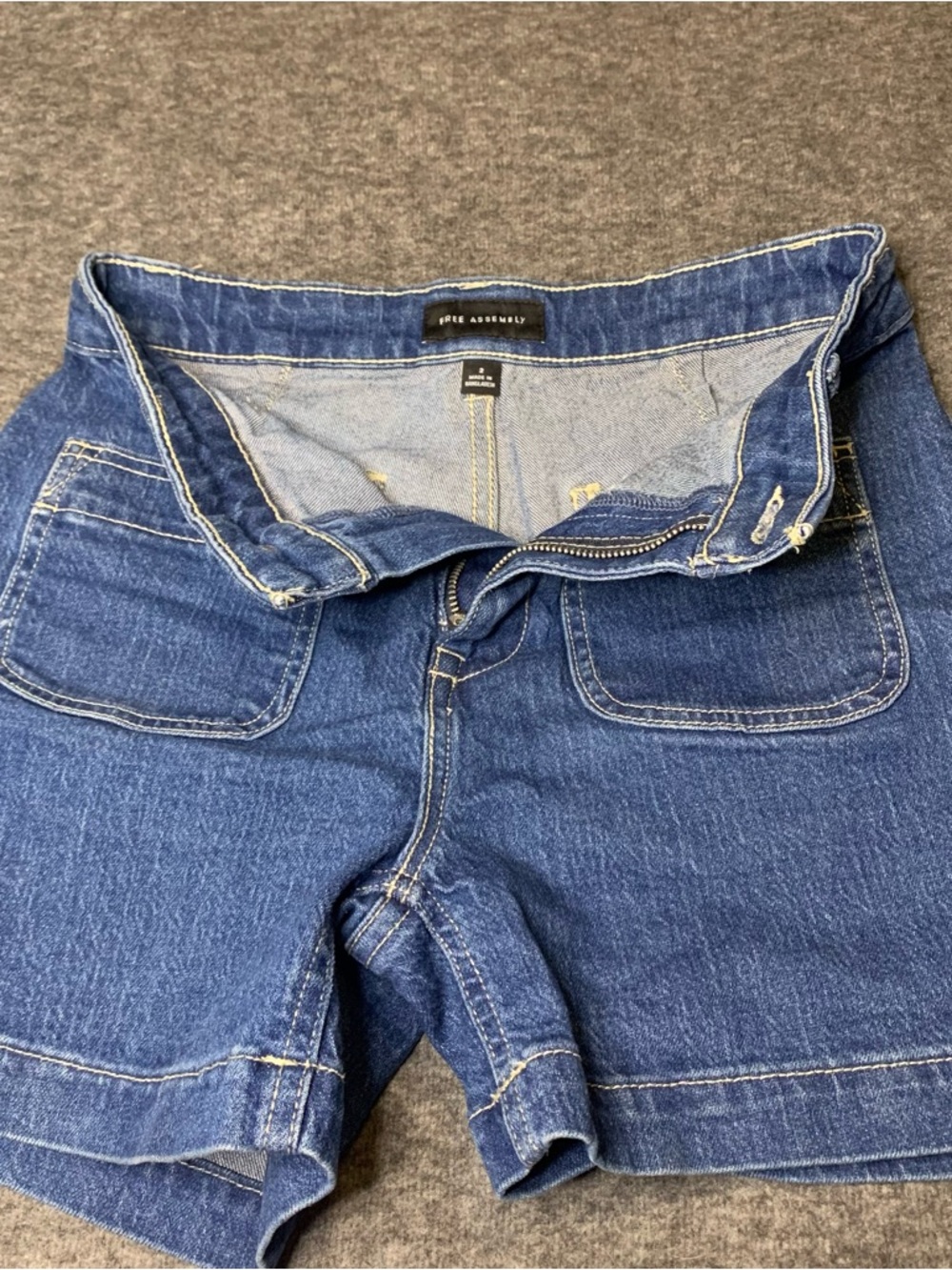 Free Assembly High-Rise Denim Shorts - Picture 4 of 7